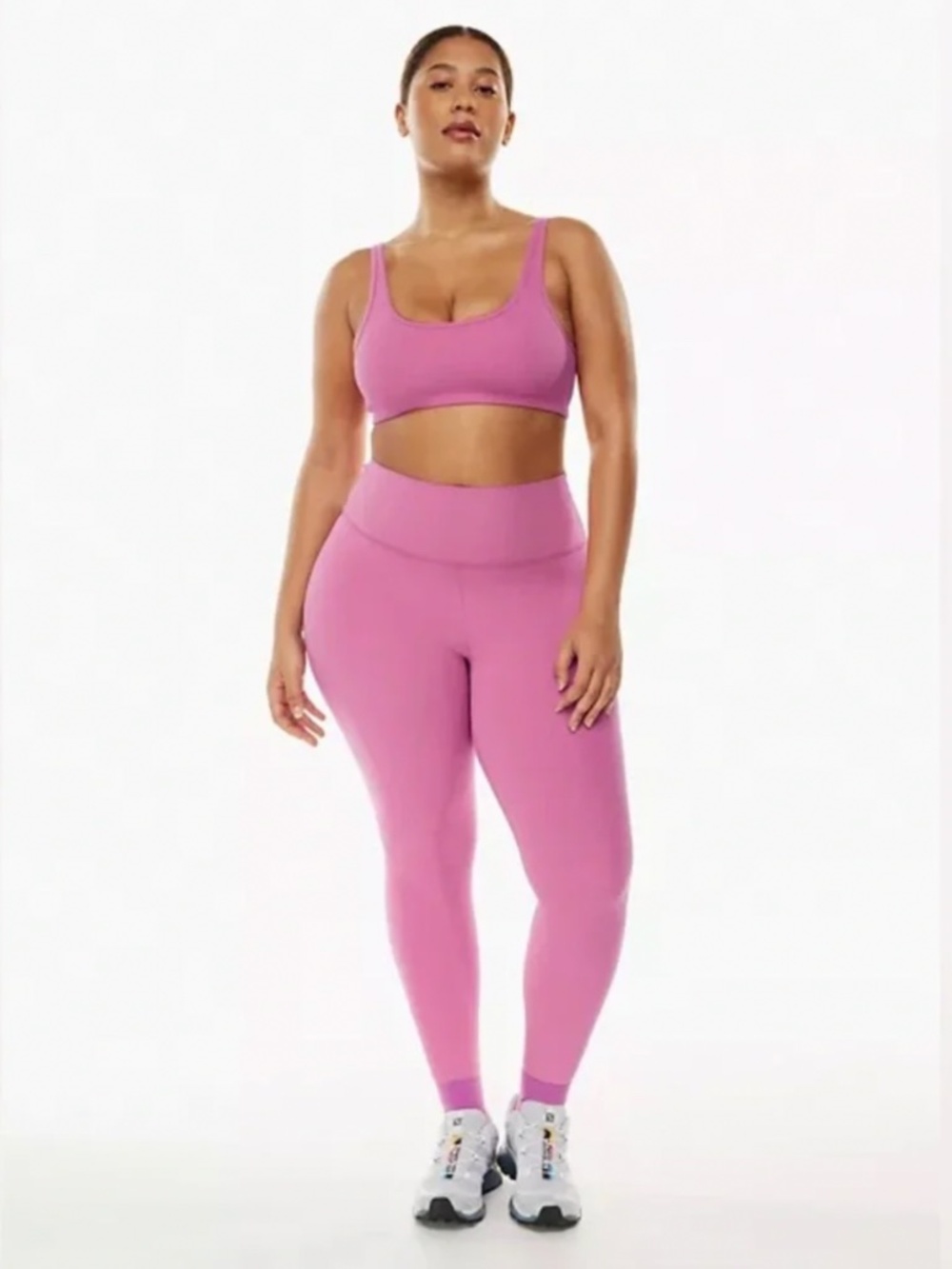 NWOT Aritzia TnaBUTTER Super Hi-Rise Legging Size Small Berry Fizz